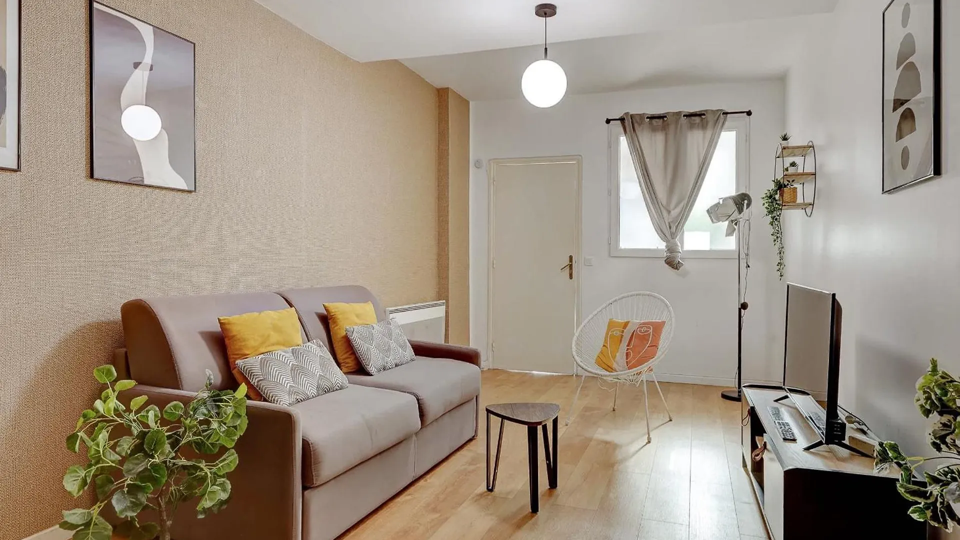 Appartement Raffine Proche Parc De La Villette - 4P パリ フランス